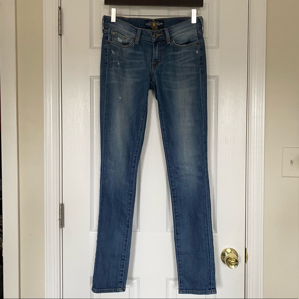 Lightly Distressed Lucky Brand Low Rise Skinny Jeans